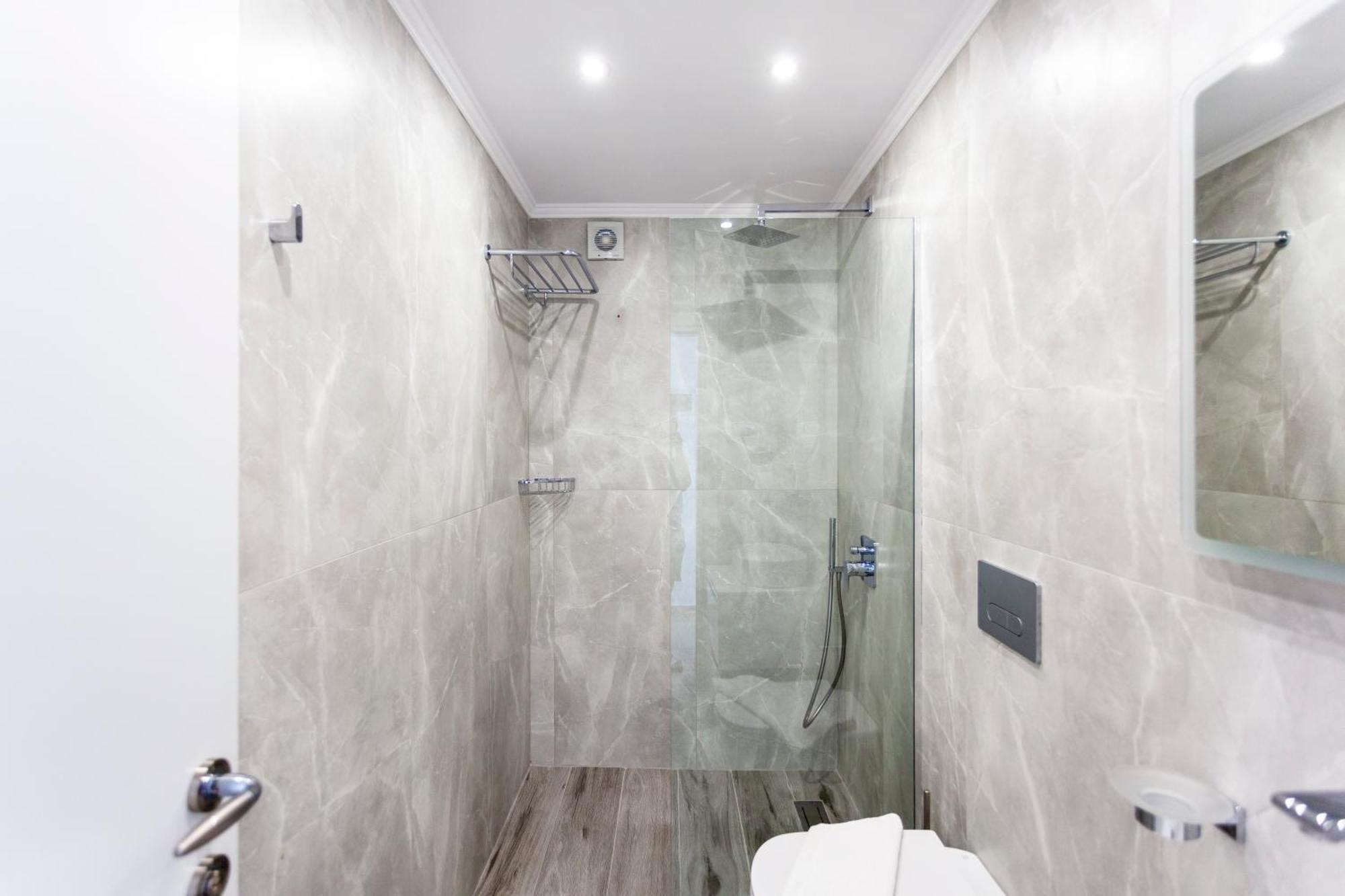 Ionio Rooms Himara Kültér fotó