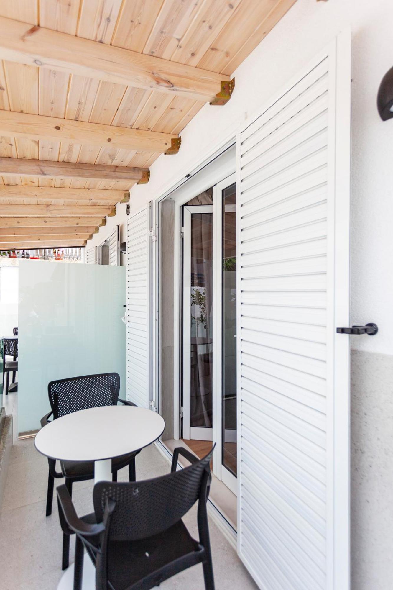 Ionio Rooms Himara Kültér fotó